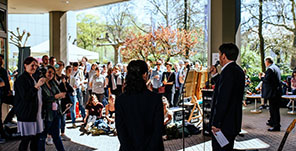 Erster Bürgermeister Jürgen Odszuck begeistert in seiner Eröffnungsrede. (Foto: Felix Huth) Erster Bürgermeister Jürgen Odszuck begeistert in seiner Eröffnungsrede. (Foto: Felix Huth)