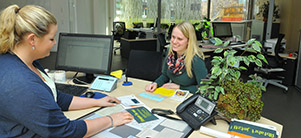 Beratung im Bürgeramt.