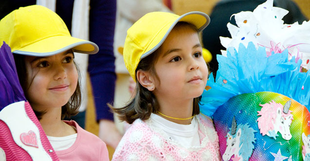 Children enrolling in school (Photo: Mechler) Children enrolling in school (Photo: Mechler)