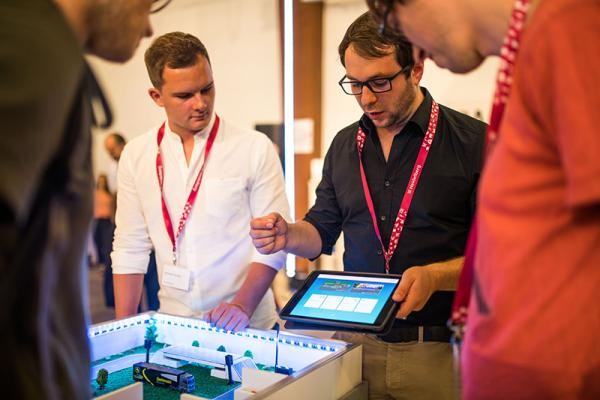 Präsentation beim 2. Forum Digitale Stadt (Foto: Dittmer) Präsentation beim 2. Forum Digitale Stadt (Foto: Dittmer)