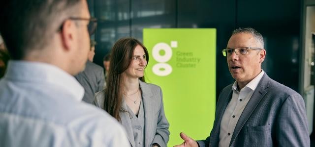 Anna Schmidt und Jan Kotulla im Gespräch bei der "Connect Green".
