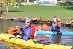 Frühjahrsputz auf dem Neckar (Foto: Ralph Fülop) Frühjahrsputz auf dem Neckar (Foto: Ralph Fülop)