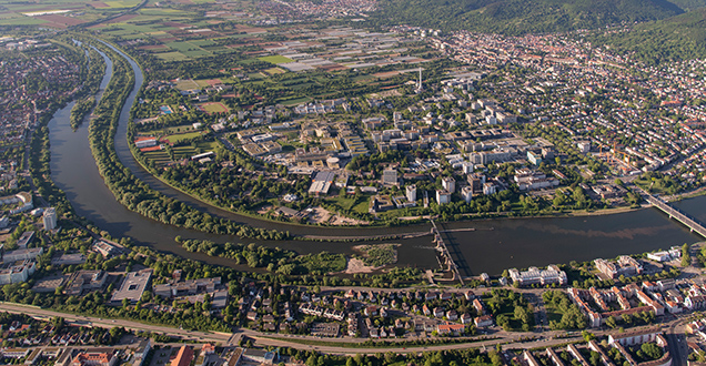 Luftbild der Stadtteile Neuenheim und Bergheim (Foto: Venus)